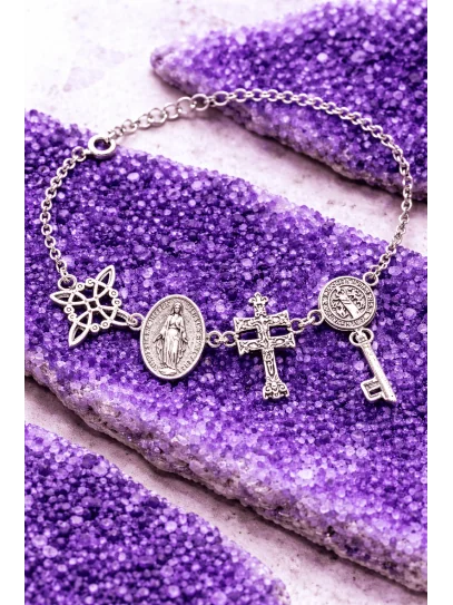 Pulsera 4 protecciones: Cruz de Caravaca, Medalla de la Milagrosa, Nudo de Bruja y San Judas Tadeo