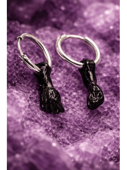 Pendientes de protección extrema de plata: Puño de la figa de azabache