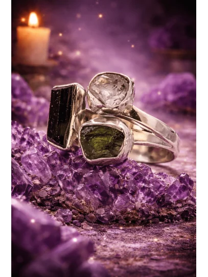Anillo Triple portal Cósmico ✨ de Moldavita, Hérkimer y Turmalina negra | Protección