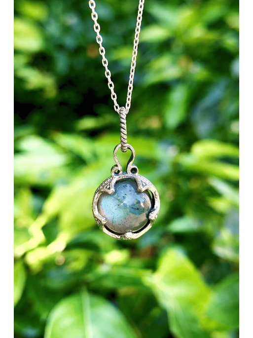 Medium Labradorite 'Gotland' Necklace