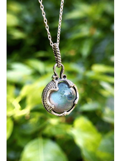 Medium Labradorite 'Gotland' Necklace