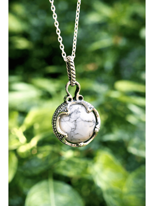 Medium Howlite 'Gotland' Necklace