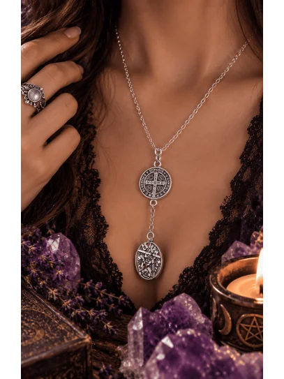 Collar 'Doble Escudo Sagrado' de Medalla de San Benito y Tetragramatón