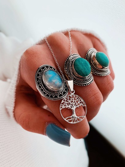 Silver 'Dalia' necklace