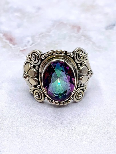 Mystic Topaz 'Queen' ring