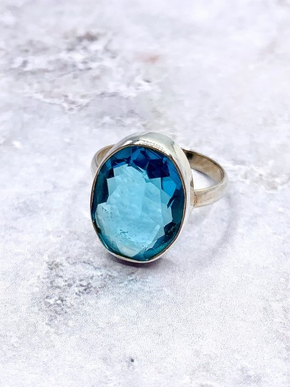 Blue Topaz 'Monroe' ring