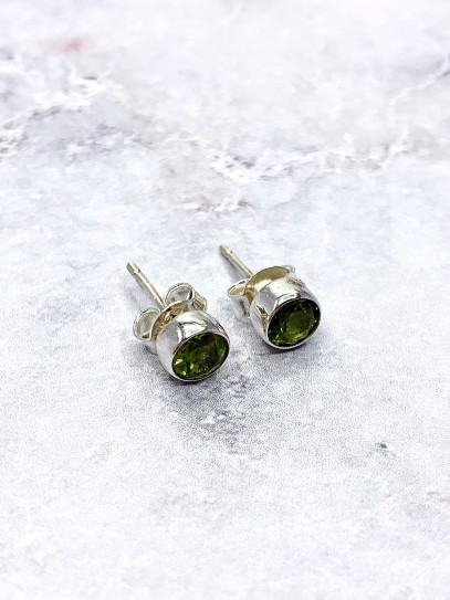 Pendientes 'Indira' de Olivina