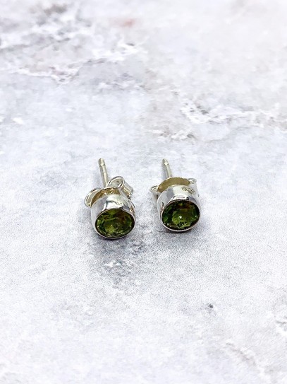 Pendientes 'Indira' de Olivina