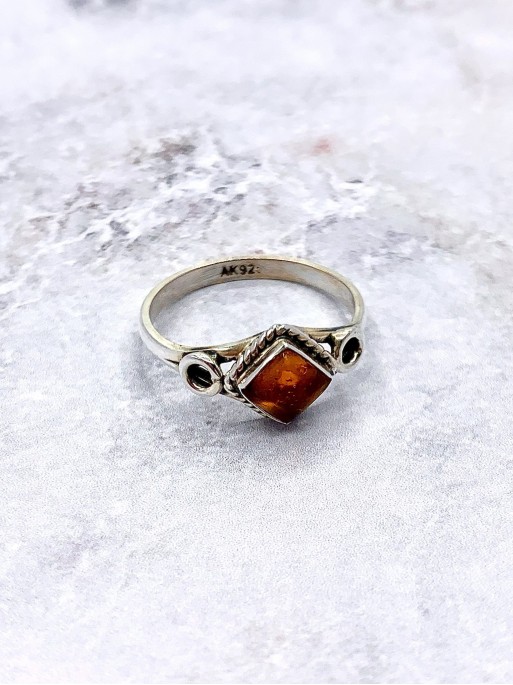 Amber 'Jungle' ring