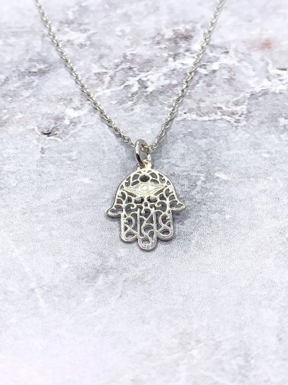 Mini 'Hand of Fatima' necklace