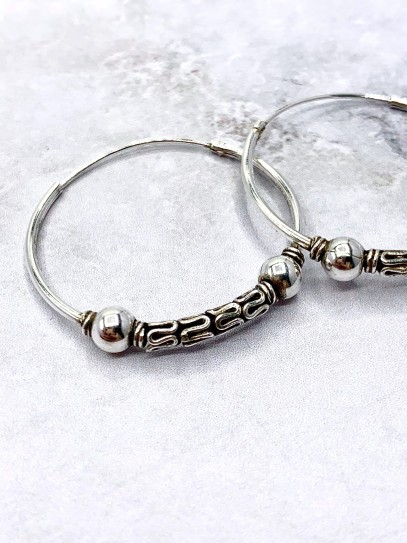 Aros Bali 'Goa Gajah' (26 mm x Plata de ley)