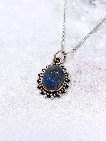 Collar 'Kinari' de Labradorita