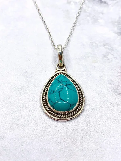 Turquoise 'Amazon' necklace