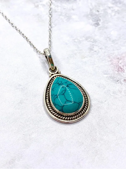 Turquoise 'Amazon' necklace