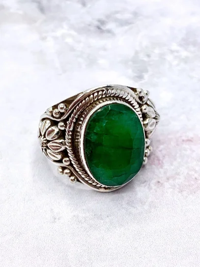 Emerald 'Kiran' ring