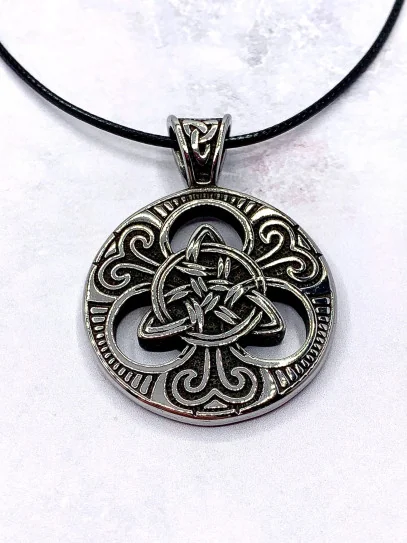 Collar 'Trisquel' de Acero Inoxidable (316L)
