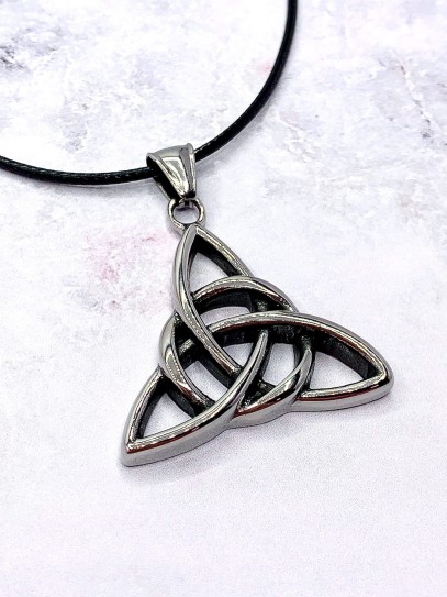 Collar 'Triqueta' de Acero Inoxidable (316L)