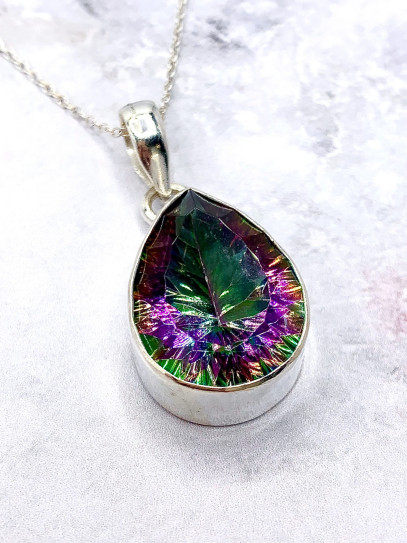 Mystic Topaz 'Arya' necklace