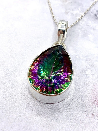 Mystic Topaz 'Arya' necklace