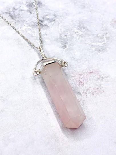 Rose Quartz 'Irvette' necklace