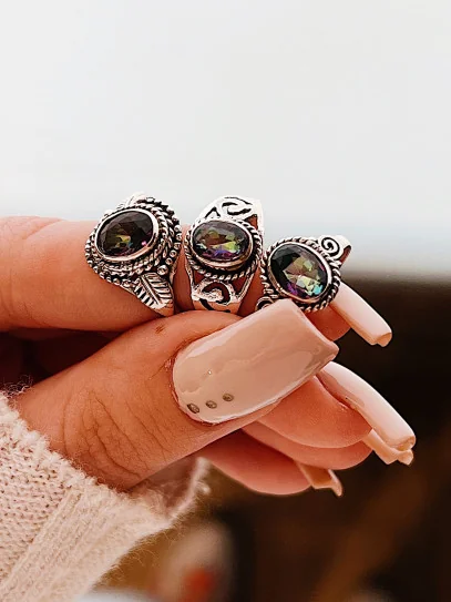 Anillo 'Ethnic' de Topacio Místico