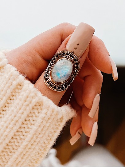 24k gold and Moonstone 'Carolina' ring