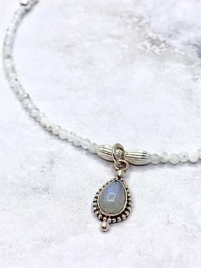 Collaret 'Daya' de Pedra lluna