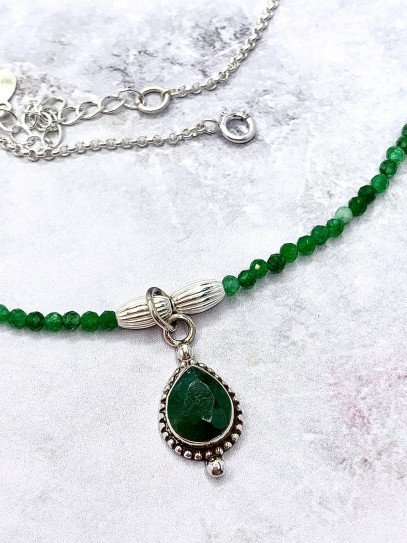 Collar 'Shanta' de Esmeralda