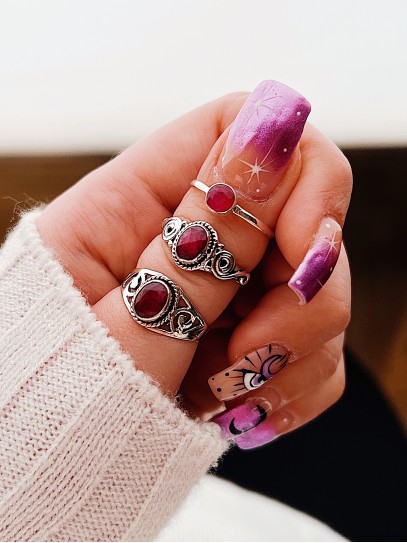 Anillo 'Anahí' de Rubí