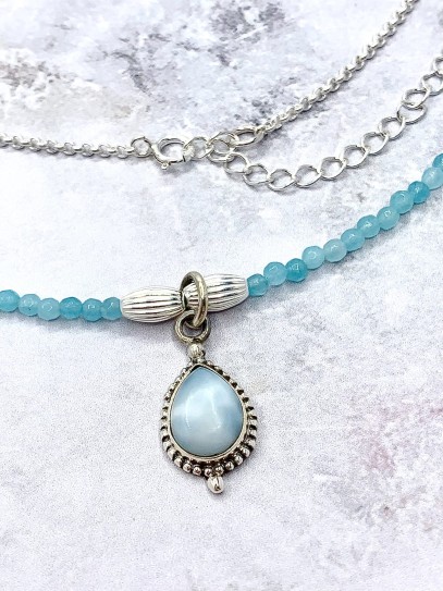 Collar 'Devaki' de Larimar