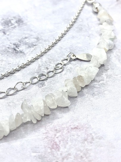 Collar 'Bhaumi' de Piedra luna