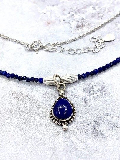 Collar 'Gandhari' de Lapislázuli