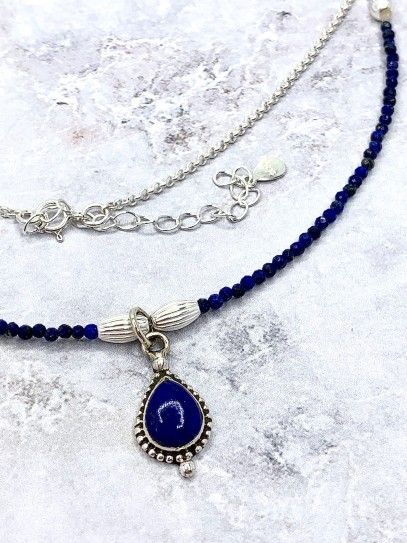 Collar 'Gandhari' de Lapislázuli