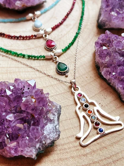 Collar 'Amisha' 7 chakras de plata