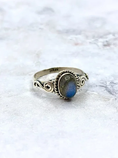 Anillo 'Venus' de Labradorita