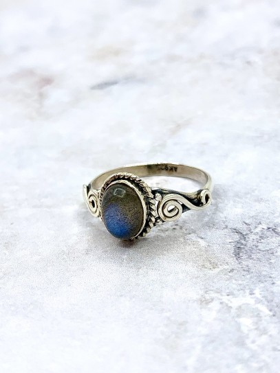 Anillo 'Venus' de Labradorita