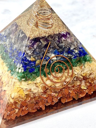 Orgonite Pyramid - 7 Chakras