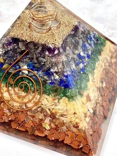 Orgonite Pyramid - 7 Chakras