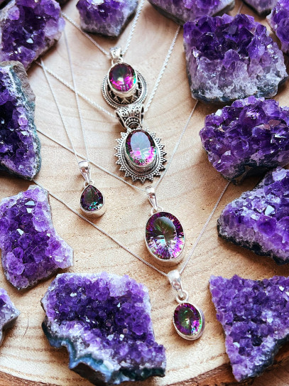 Mystic Topaz 'Oneida' necklace