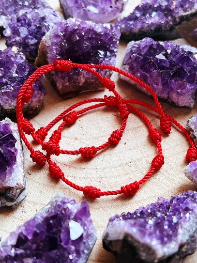 Pulsera de los 7 nudos de protección