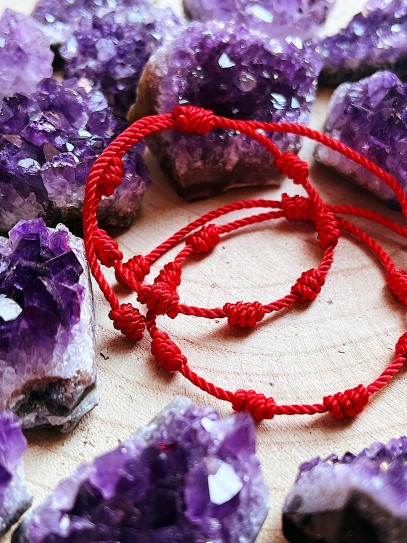 Pulsera de los 7 nudos de protección