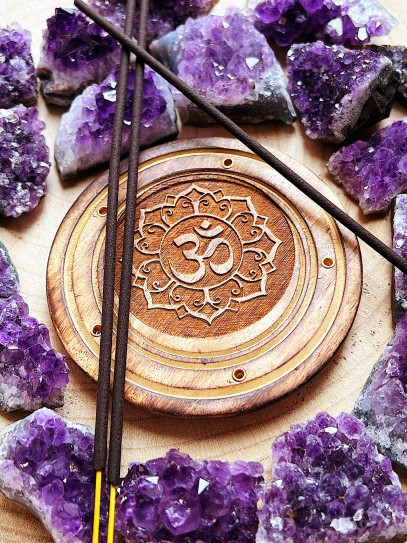 Om incense holder