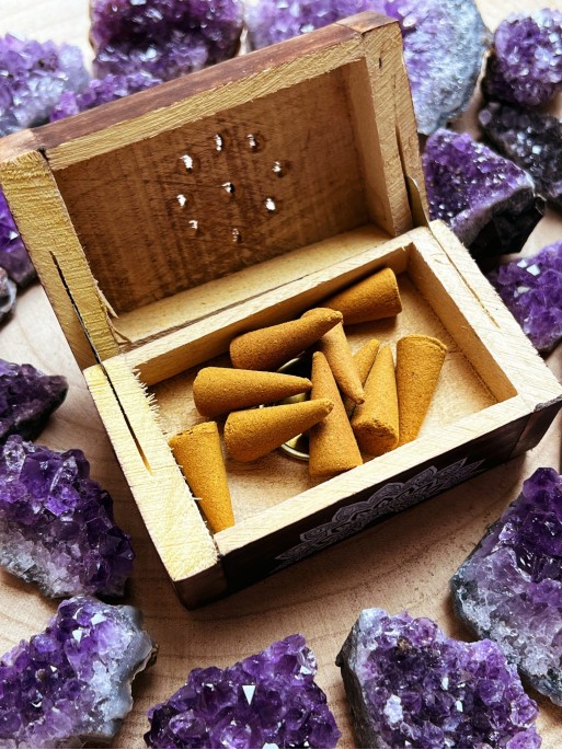 Wooden Incense Burner - Sandalwood