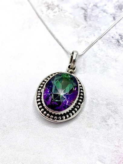 Collar 'Carolina' de Topacio Místico