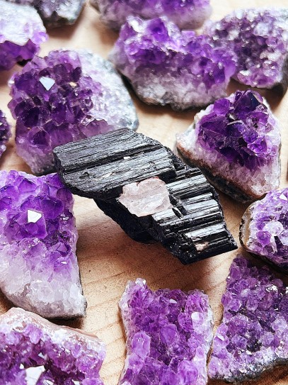 Turmalina en bruto natural | Protección y limpieza