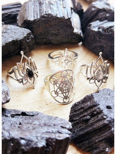 Metatron's 'Zohar' ring