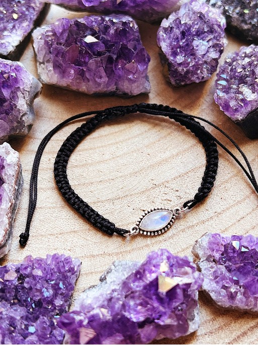 Moonstone 'Navani' bracelet (macrame)