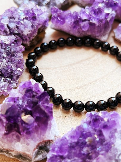 Black Tourmaline 'Asha' bracelet 8mm | Protection and cleaning