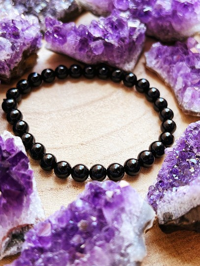 Black Tourmaline 'Asha' bracelet 8mm | Protection and cleaning