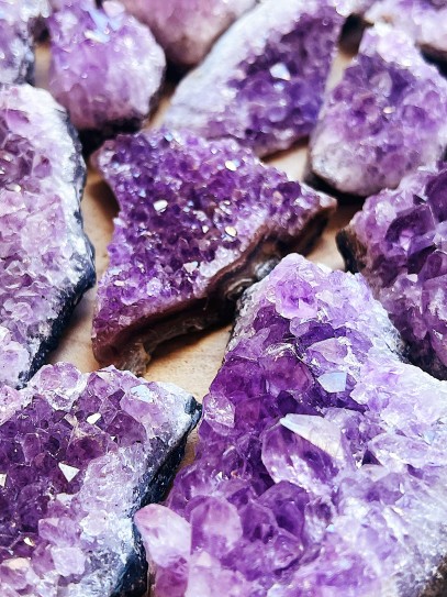 Natural Amethyst druses